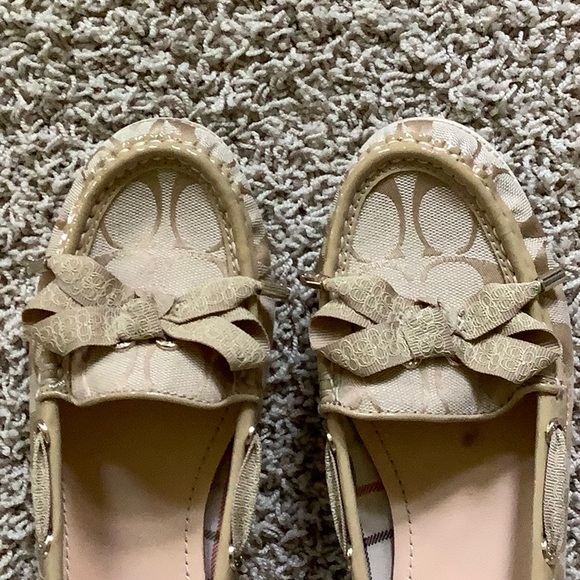 Coach shoes - Picture 3 of 7